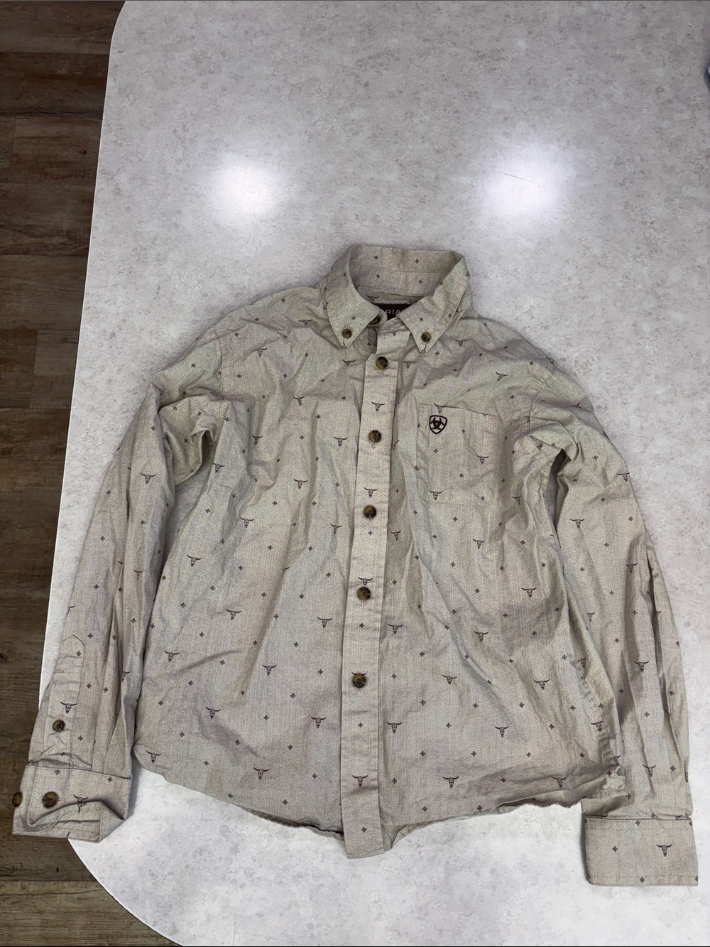 Ariat button up long sleeve shirt